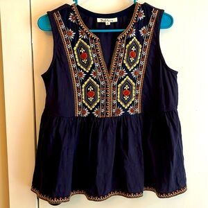 Solitaire boho embroidered tank S